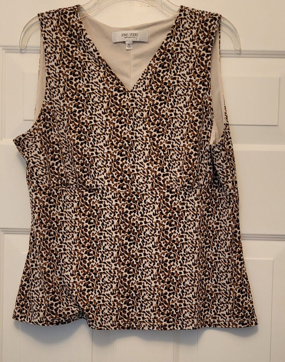 JONES STUDIO Women's Stretch Polyester V Neck Tank Top Animal Print Size XL